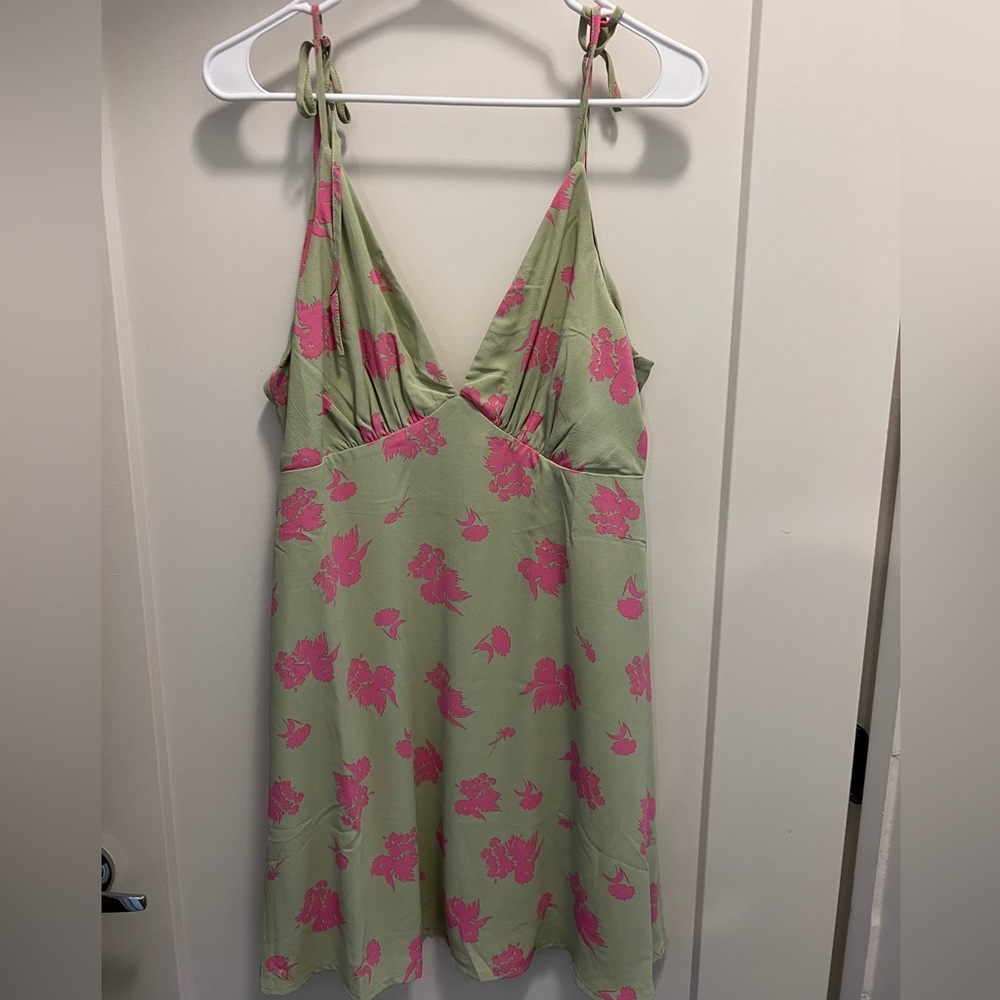Vici Collection Floral Dress size medium